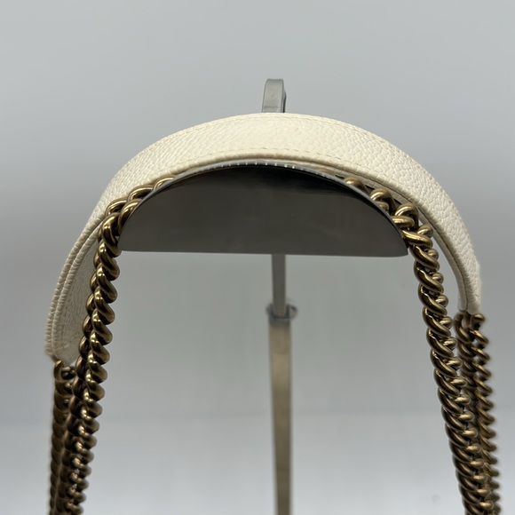 CHANEL Caviar Quilted Jumbo Easy Flap Bag - Picture 7 of 14